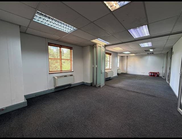 457M² OFFICE TO LET IN RIVIERA